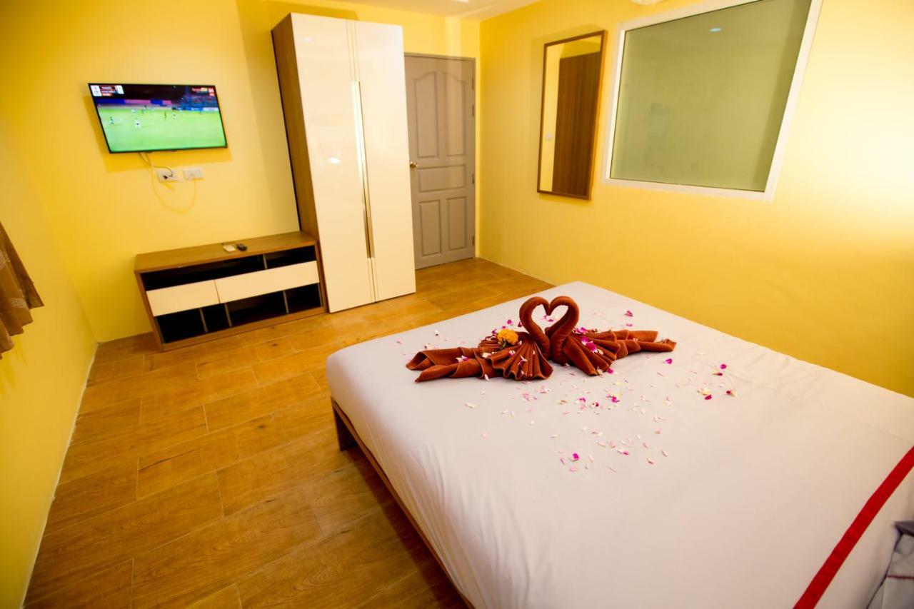 Oscar Boutique Hotel Patong Exterior photo
