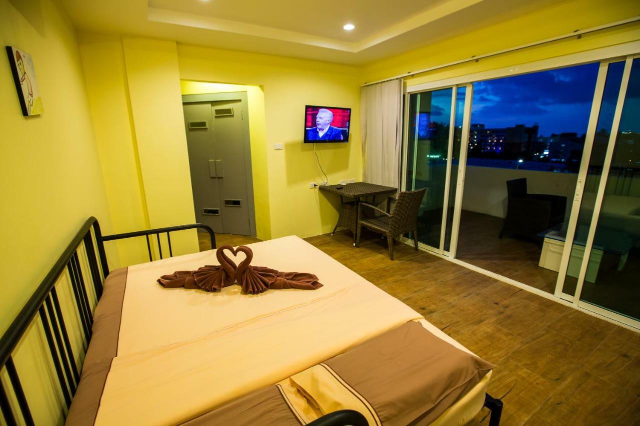 Oscar Boutique Hotel Patong Exterior photo