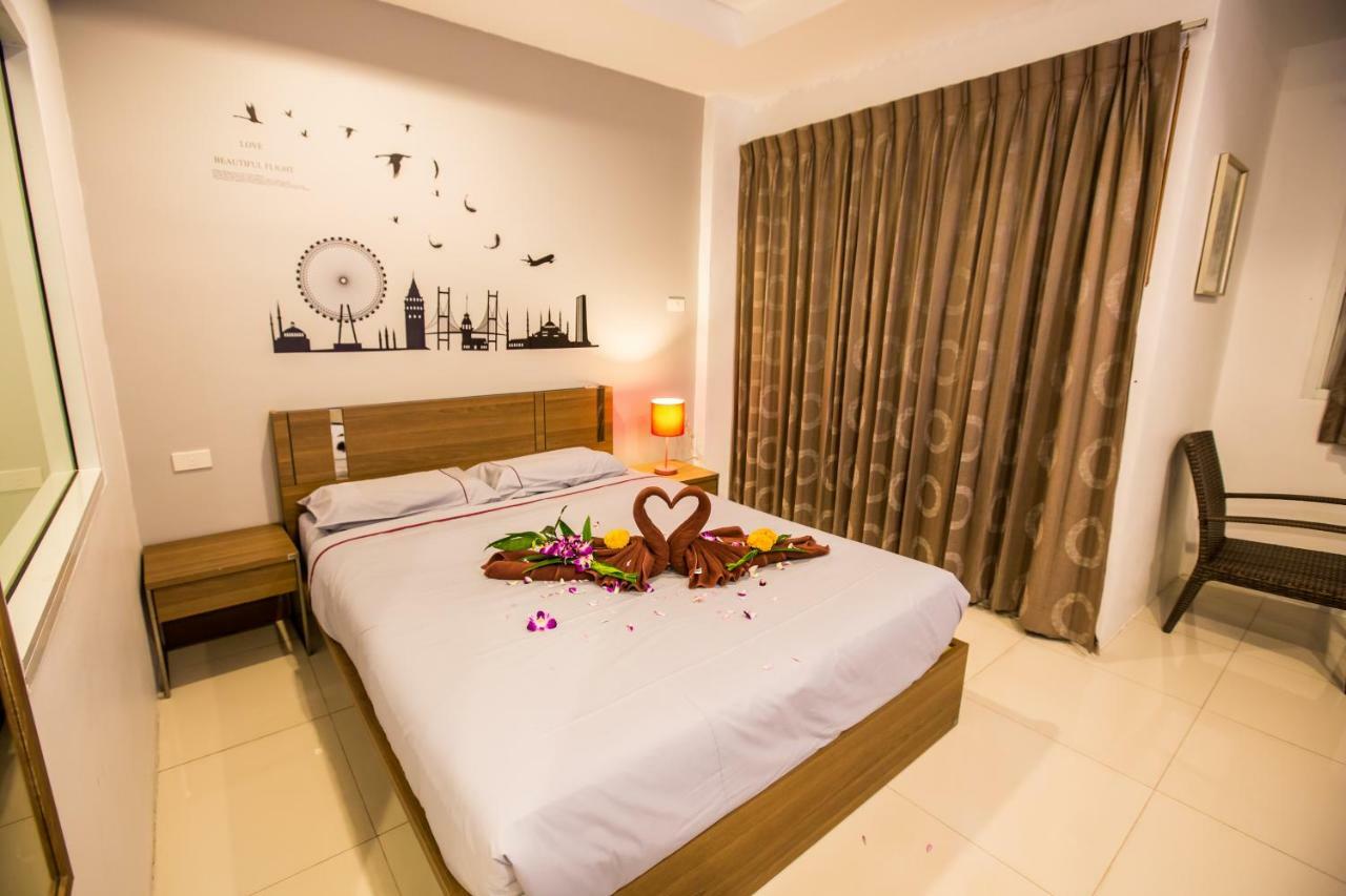 Oscar Boutique Hotel Patong Exterior photo