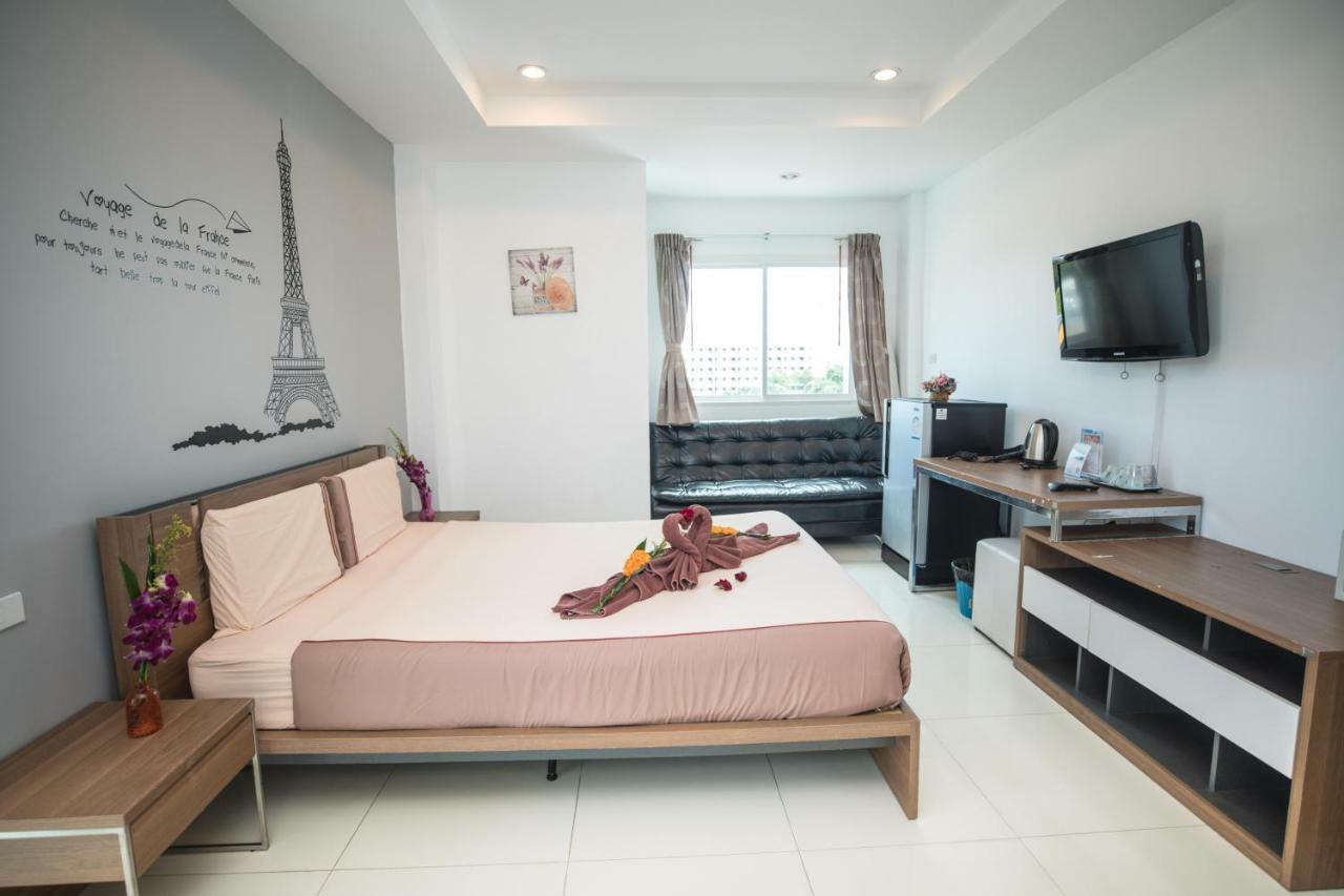 Oscar Boutique Hotel Patong Exterior photo